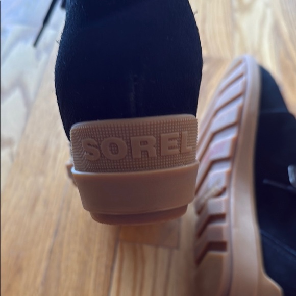Sorel sz 9.5 Evie II Lace up  Bootie Black suede boot NWOT new condition - Picture 6 of 16